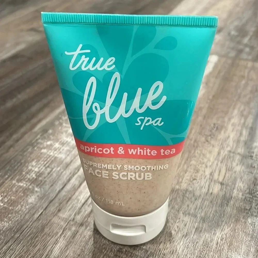 Bath & Body Works scrub bundle